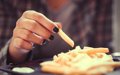 Đây là những cái "bẫy" khiến bạn tăng cân ở mọi thời đại: Hãy cẩn trọng để không mắc phải