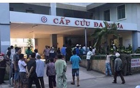 Người nhà tố bệnh nhân còn sống bị bệnh viện chuyển xuống nhà xác
