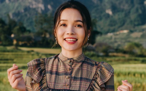 Sau "Tình yêu màu nắng", Đoàn Thúy Trang rủ rê Tiên Cookie lên Tây Bắc 