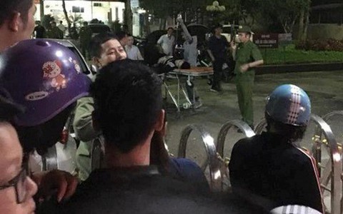 Thanh Hóa: Giang hồ bắn nhau ngoài phố, truy sát vào tận bệnh viện khiến nhiều người sợ hãi