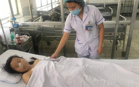 TP.HCM: Chạy xe giữa đường rồi ngã vào dải phân cách, cô gái 26 tuổi phải cắt hơn nửa lá gan, mất gần cạn máu trong người