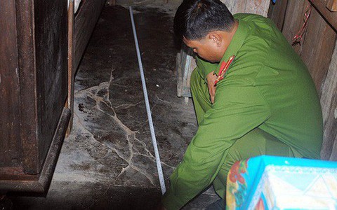 Thanh niên 16 tuổi đâm cụ bà trọng thương, cướp 503.000 đồng để mua 1 gói mì tôm rồi đưa về cho mẹ