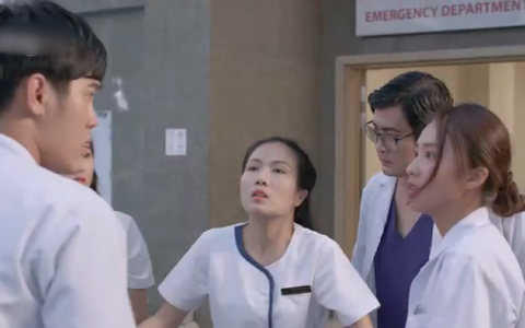 "Sạn kịch độc" trong "Hậu Duệ Mặt Trời" bản Việt: Bác sĩ Quang "kết liễu" bệnh nhân mà không hay biết
