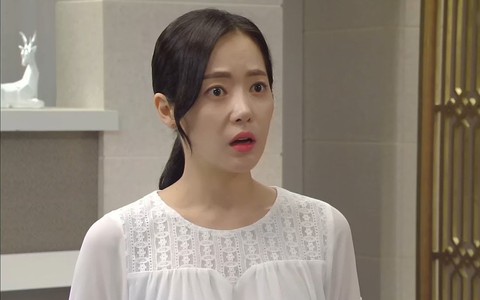 Nhờ lên trông cháu nhưng mẹ chồng đi vào than ốm đi ra kêu đau, nàng dâu chỉ biết khóc ròng