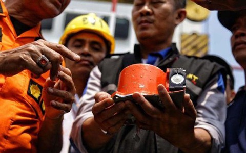 Phát hiện tình tiết mới trong vụ rơi máy bay làm 189 người thiệt mạng tại Indonesia