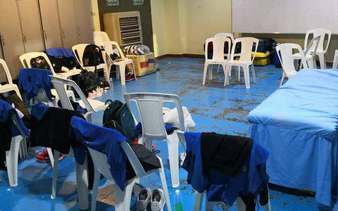 Hình ảnh "tơi tả" gây tranh cãi về phòng thay đồ Philippines dành cho Thái Lan