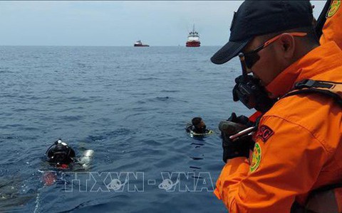 Rơi máy bay tại Indonesia: Sẽ công bố nguyên nhân vụ tai nạn ngày 28/11