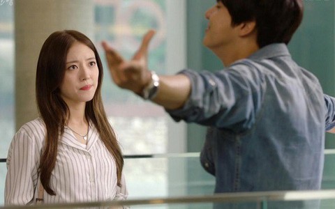 Vừa buông lời trách chồng bội bạc ngoại tình, vợ không tin nổi lý do anh ta đưa ra để bao biện