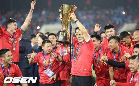 Rating trận chung kết AFF Cup đài SBS bứt phá chạm mốc kỷ lục hơn 18%, lọt top 3 chương trình được xem nhiều nhất trong ngày tại Hàn