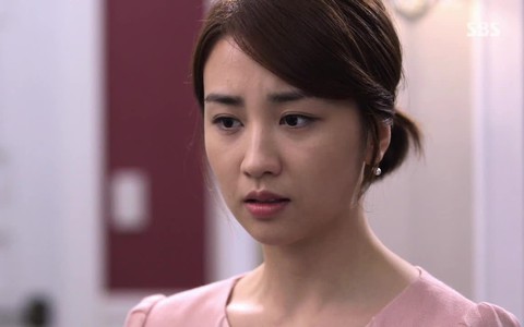 Em chồng sang chơi có món gì cũng "thó" về, nàng dâu chỉ làm thế này 1 lần khiến cô ta sợ một phép