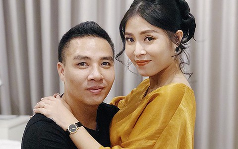 MC Hoàng Linh bất ngờ đăng ảnh chụp cùng chồng sắp cưới nhưng điều này mới được dân mạng chú ý hơn cả