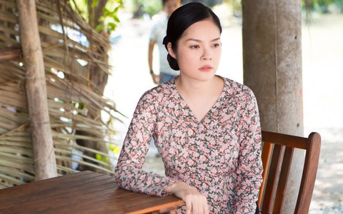 Phim của Dương Cẩm Lynh ngừng chiếu trên VTV vì quá bạo lực?