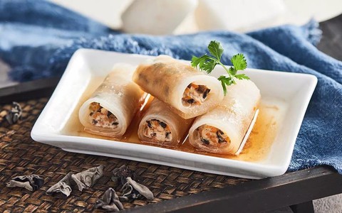 Cuối tuần trổ tài làm ngay món cuốn mới toanh vừa đẹp lại vừa ngon