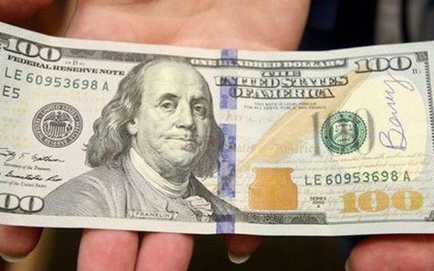 Người bán 100 USD và vàng miếng bị phạt 100 triệu nói gì?