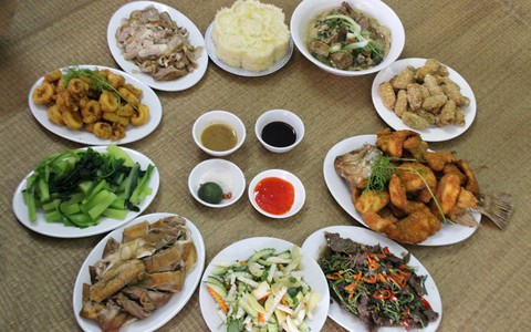 Nấu mâm cỗ tất niên thế này ai cũng phải khen tấm tắc!