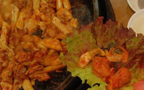Câu chuyện đằng sau món lườn gà xào cay Dakgalbi, món ăn hấp dẫn nhất ở Chuncheon (Hàn Quốc)