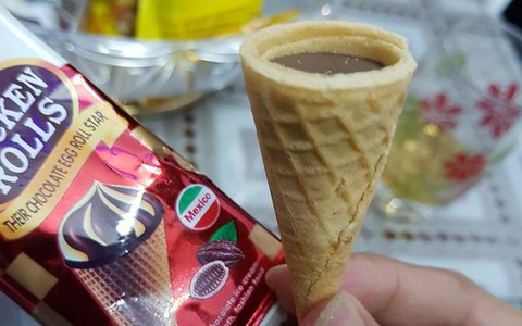 Vẫn biết quảng cáo rất hay lừa dối, nhưng "treo đầu dê, bán thịt chó" thế này thì có hơi quá rồi không?