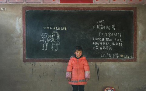 Không mong tiền lì xì hay quần áo mới, có 9 triệu đứa trẻ bị "bỏ rơi" chỉ mong nhận được hơi ấm của cha mẹ