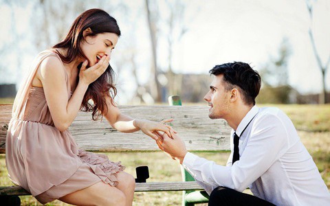 Muốn tìm đàn ông “bốn không” lý tưởng - không hút thuốc, nhậu nhẹt, cờ bạc, gái gú? Mời các chị đi tìm ăn mày!