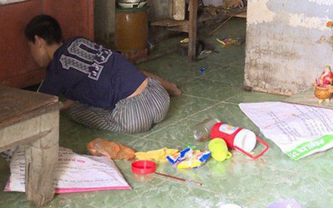 Giải cứu bé trai khuyết tật nghi bị mẹ ruột ngược đãi