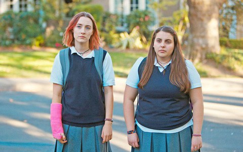 Những điểm sáng khiến bạn sẽ tiếc hùi hụi nếu bỏ qua bộ phim Oscar "Lady Bird"