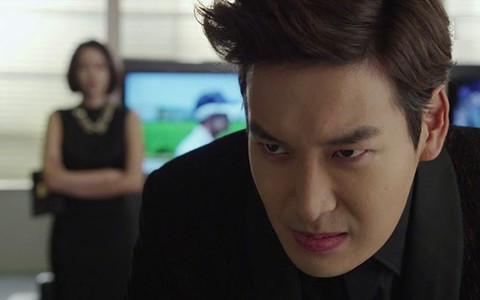 Bất chấp tất cả để lấy một người đàn ông không yêu mình, cuộc đời cô gái trở thành tấn bi kịch