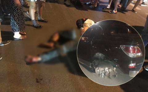 Hà Nội: Xe bán tải đâm rồi kéo lê nạn nhân hàng trăm mét, tài xế bị người dân phẫn nộ đuổi đánh giữa đêm