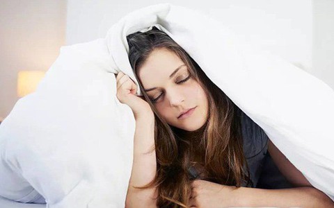 Vẫn mệt mỏi dù đã ngủ đủ giấc, hãy kiểm tra ngay xem mình có mắc các vấn đề sau không
