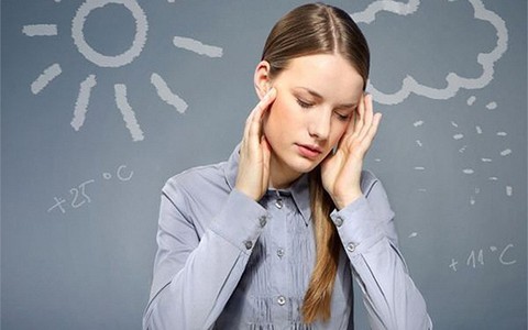 Sơ cứu khi bị trúng gió, cẩn thận kẻo gặp biến chứng tê thấp cực nguy hiểm