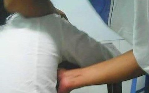 Vĩnh Long: Nghi án Phó trưởng Công an xã "sàm sỡ" nữ sinh lớp 9 trong lúc say rượu