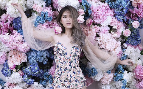 Chán nổi loạn, "cô nàng ngổ ngáo" Ngọc Thanh Tâm tung ảnh "lột xác" trước ngày chia tay thời sinh viên