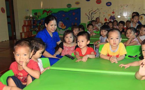 Vụ cô giáo quỳ xin: Chủ cơ sở mầm non thừa nhận sai và chủ động dừng hoạt động
