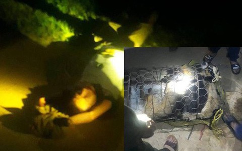 Hòa Bình: 2 đối tượng vác kiếm đi trộm chó, dân bắt được đánh thừa sống thiếu chết