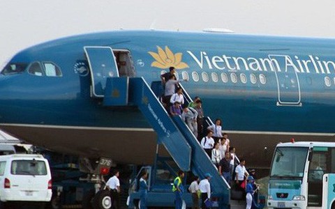 Bộ GTVT lên tiếng vụ hàng loạt phi công Vietnam Airlines xin nghỉ việc và muốn khiếu kiện