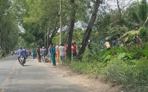 TP.HCM: Truy bắt tên cướp nhẫn tâm đạp mẹ cùng bé trai 3 tuổi xuống kênh để giật dây chuyền