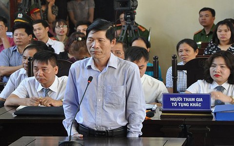 Vụ thảm họa chạy thận ở BV Đa khoa Hòa Bình: Khởi tố PGĐ và trưởng phòng vật tư