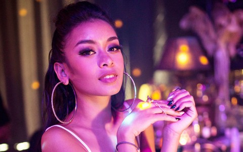 Bị chê xấu khi đóng “Glee” Việt Nam, Cindy V bất ngờ trở lại quyến rũ hút hồn