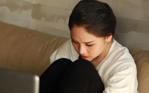Nàng dâu sống “khổ như người tối cổ” ở nhà chồng nhưng vẫn không dám ly hôn, dân tình biết lý do còn mắng thêm