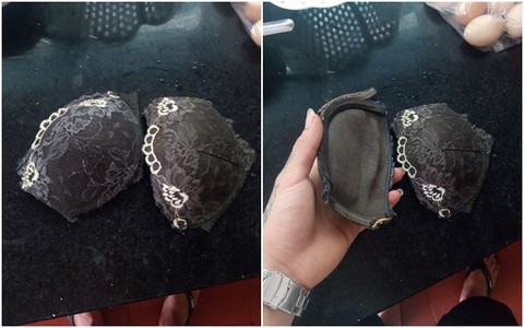 Khoảnh khắc thấy bạn gái biến áo ngực thành miếng nhấc nồi, nam thanh niên bối rối không nói nên lời