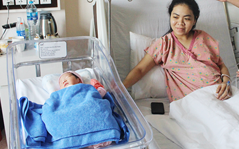 2 tiếng "cân não" vừa mổ lấy thai, vừa mổ ruột thừa cho sản phụ mang thai 37,5 tuần