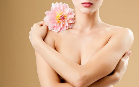Nhũ hoa thường xuyên đau nhức, rất có thể mắc phải những bệnh này chứ không phải ung thư