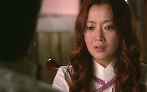 Quyết tâm dành điều bất ngờ lớn cho chồng trong đêm tân hôn nhưng không ngờ chồng lại buông lời cay đắng