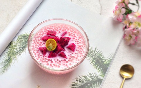 Thật không thể tin nổi món chè ngon đẹp này có cách chế biến đơn giản vô cùng
