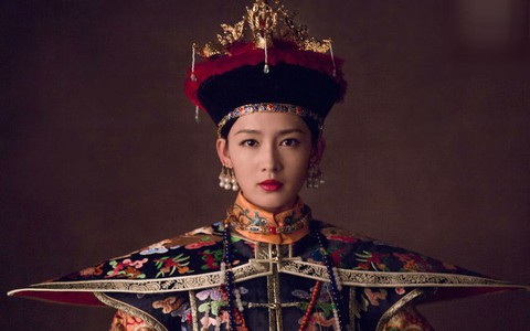 Hương Phi - phi tần nhiều huyền sử nhất của vua Càn Long: "Cống phẩm" cho Hoàng đế, chết dưới tay Thái hậu và khiến Kế Hậu bị thất sủng?