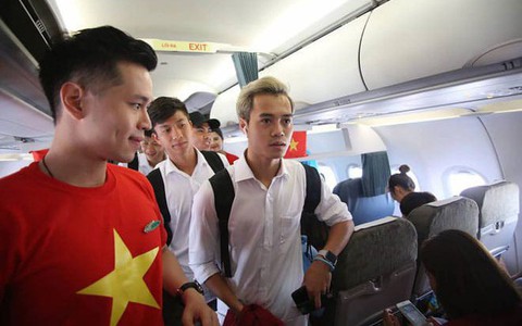 Chuyện "bí mật" đặc biệt sau giờ G mới kể của tiếp viên hàng không trên chuyến chuyên cơ đón đoàn Thể thao Việt Nam ngày 2/9