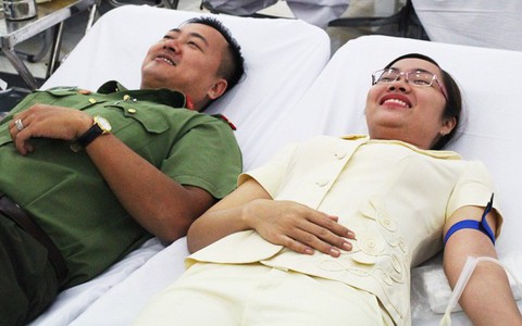 Hàng ngàn người Bình Dương hiến máu dự trữ phục vụ dịp Tết cho bệnh viện