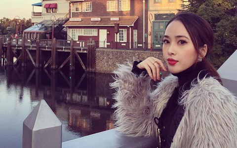 Cô bạn thân thiết, con nhà giàu của Trang Pilla,  nhìn thoáng qua ai cũng tưởng chị em song sinh