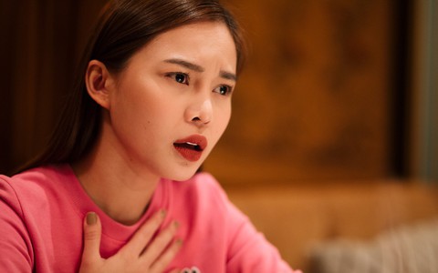 Giang Hồng Ngọc: Fan quá khích mắng chửi ba mẹ, dọa san bằng nhà thi đấu nếu tôi đoạt chức Quán quân