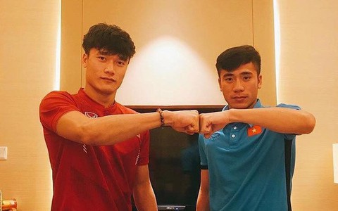 Hội chị em ồ ạt thả tim với status "quyết tâm không để lọt lưới" của thủ môn Tiến Dũng?
