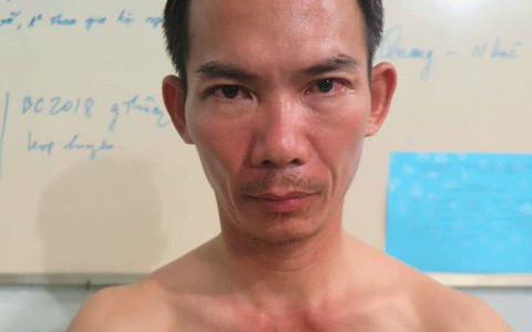 Con trai nghi tâm thần vác dao chém chết mẹ ruột